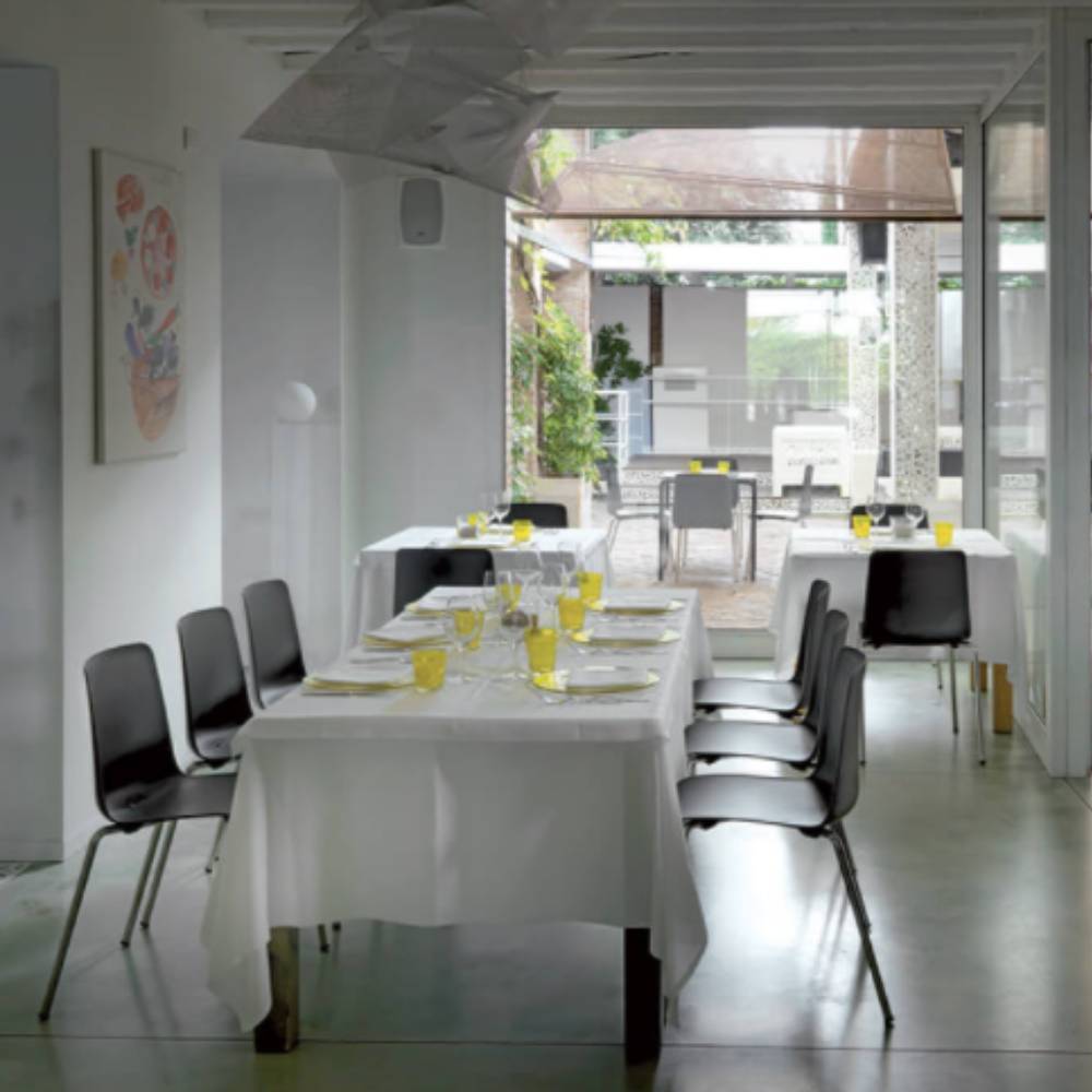 SILLA COLOS VESPER 1 | Silla Christoph Jenni Multiusos Restaurante | Fibra de Vidrio | Varios Colores | Estructura de Acero | Interior Diseño Moderno Restaurante Cafeteria Hotel Hostelería Zona de Alimentos Ambientada