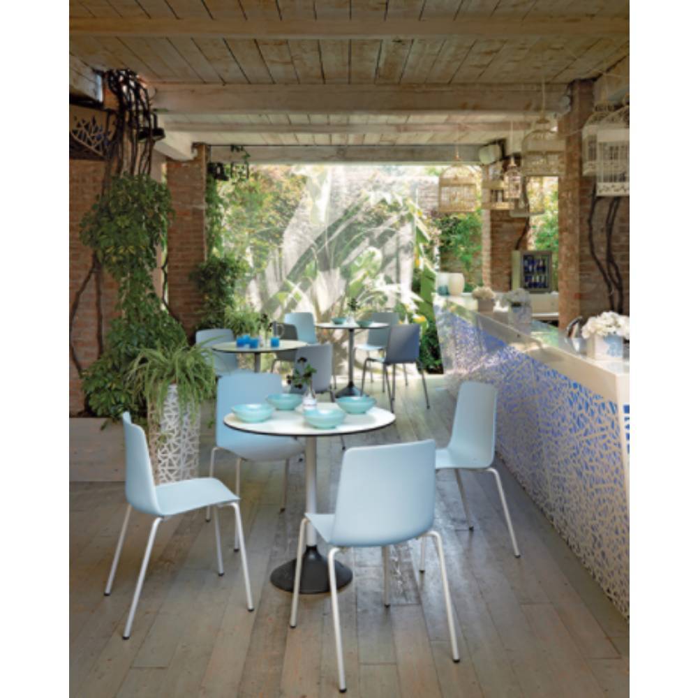 SILLA COLOS VESPER 1 | Silla Christoph Jenni Multiusos Restaurante | Fibra de Vidrio | Varios Colores | Estructura de Acero | Interior Diseño Moderno Restaurante Cafeteria Hotel Hostelería Zona de Alimentos Ambientada