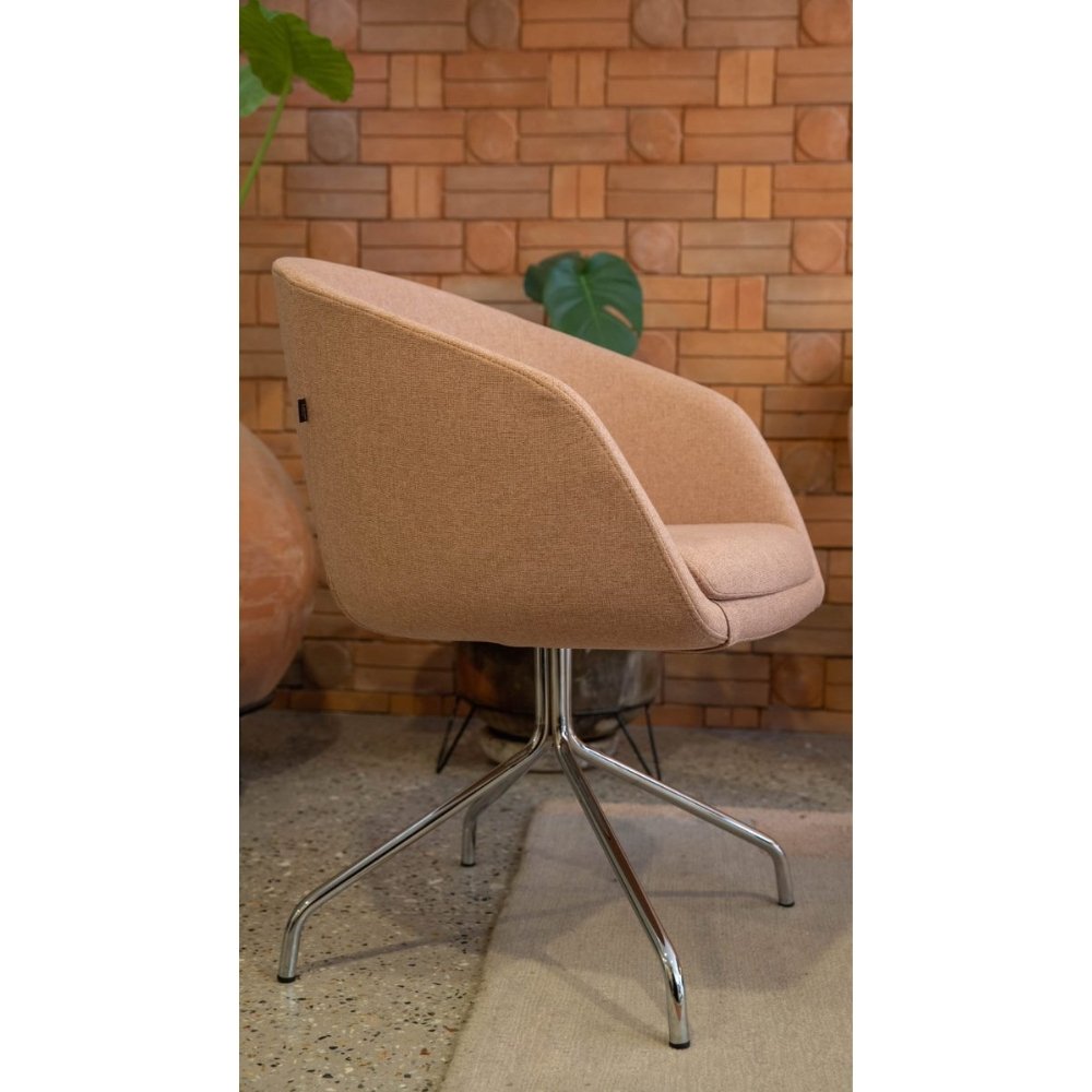 Silla de Recepción 1 Plaza - LABENZE MEG - Varios Colores - Tapizado con Respaldo y Descansabrazos Silla De Visita Para Oficina Silla Para Sala De Espera Silla Para Recepción Silla Para Sala De Juntas Silla Para Sala De Conferencias Silla Para Área De Espera Silla Para Sala De Reuniones Silla Para Oficina Minimalista Silla Para Oficina De Lujo Silla Para Oficina De Alto Nivel Silla Para Oficina De Administración Silla Para Oficina De Finanzas Silla Para Oficina De Recursos Humanos Silla Para Ambientada