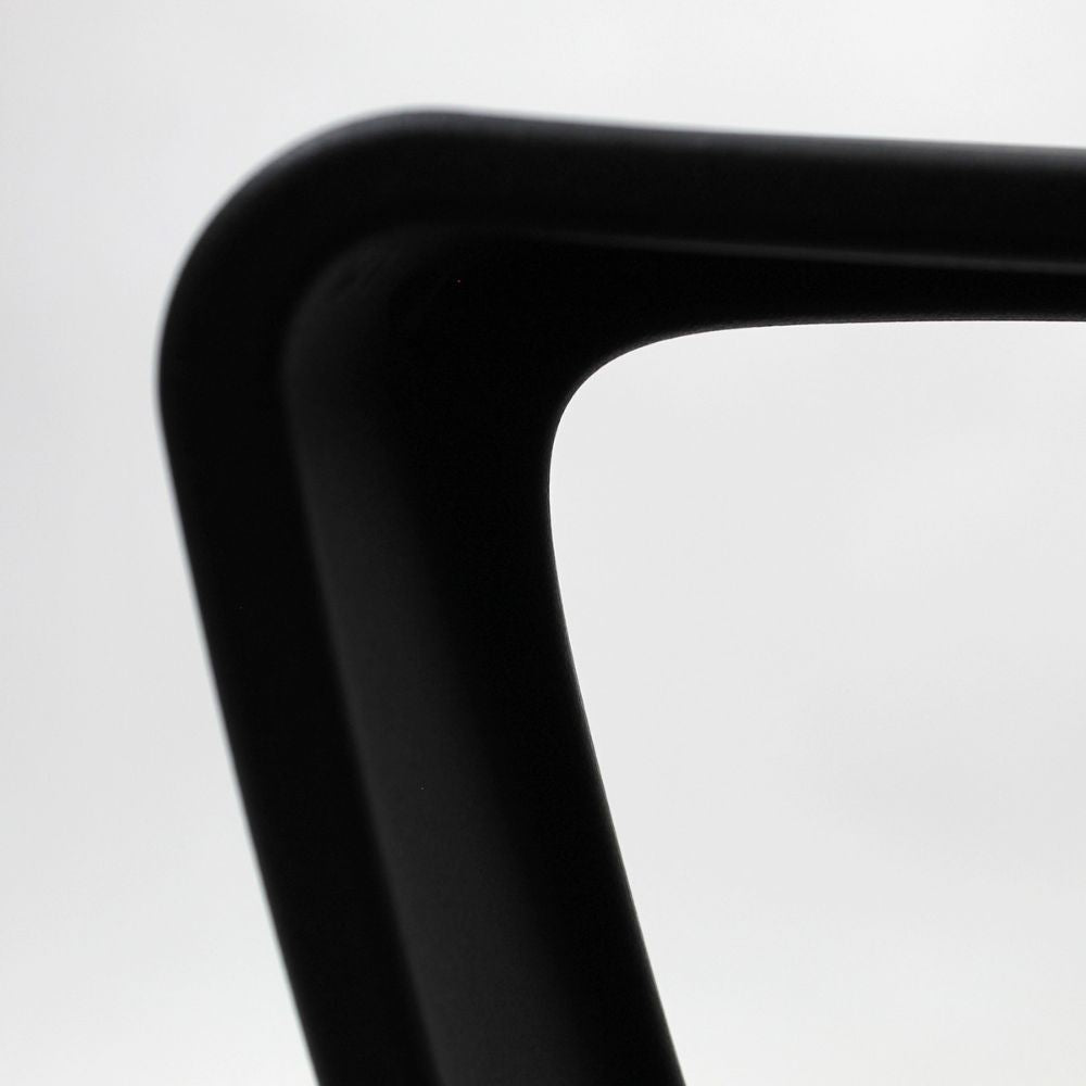 SILLA KINGSTRONG PERUGIA 240B SILL0903727 | Silla Operativa Uso de Oficina | Tapizado Mesh | Base Giratorio Rodajas | Descansabrazos | Interior | Rodajas 2 Ergonomía  Área de trabajo Comodidad Buen Diseño  Laminado plástico 15 MM Color Negro  Soporte Lumbar Respaldo Reclinable Descansabrazos  Recepción Laboral Ejecutivo  Empresa Home Office Base tipo estrella Mundo In