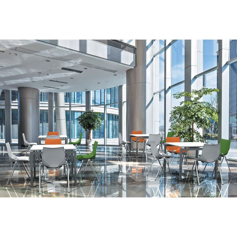 Silla comercial OFFIHO Shell OHV-37 sin brazos, asiento de polipropileno y estructura de acero cromado