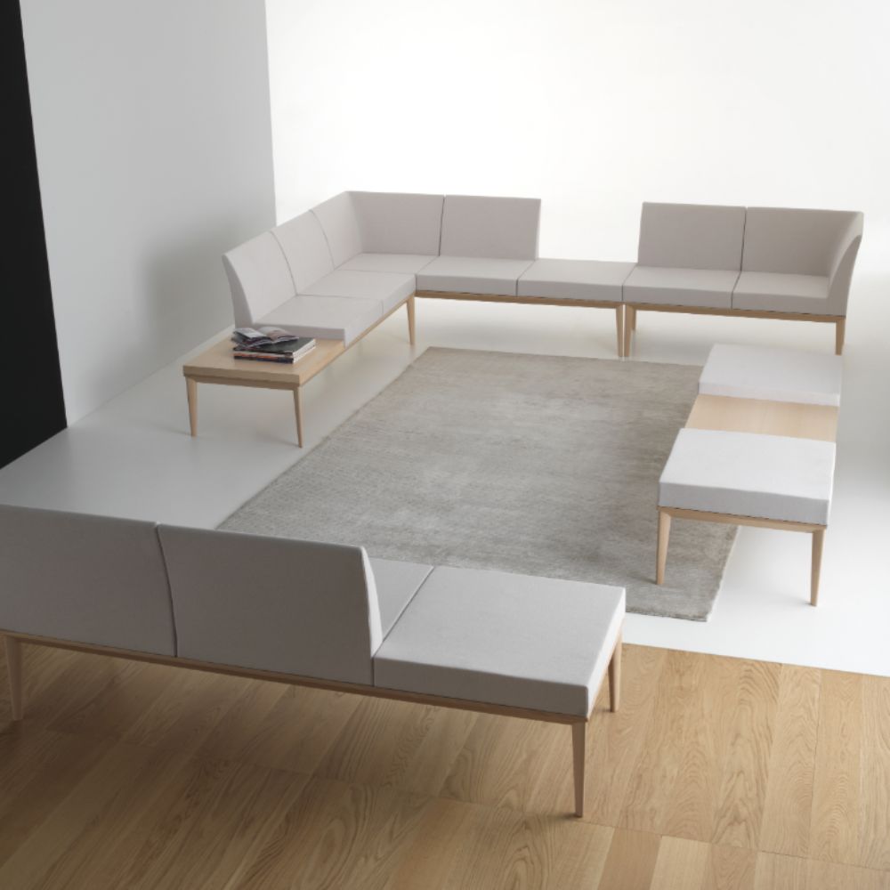 Base de Sala de Espera Modular de Diferentes Plazas - LABENZE ZELIG - Madera Natural Mesa De Hotel Mesa De Lounge Mesa De Lobby Mesa Funcional Mesa Duradera Mesa De Fácil Mantenimiento Mobiliario De Hostelería Mobiliario De Restaurante Mobiliario De Bar  Mobiliario Para Salas De Espera 