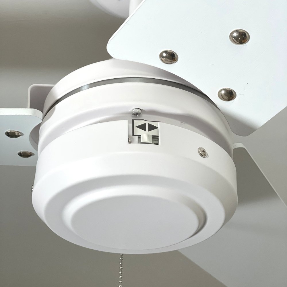 Ventilador Decorativo de Techo para Hotel - MASTERFAN BIANCO 52 - Blanco - 3 Aspas Áreas Medianas Ventiladores de Techo Ventiladores de Pie Ventiladores de Pared Ventiladores Decorativos Diseño de Interiores Estilo Funcionalidad Espacio Acogedor Oficina Sala Terraza Asesoramiento Diseño de Interiores Tienda Online Compra Online Atención al Cliente Soporte Servicio Postventa Restaurante Bar Ventilador Comercial Hotel Hostelería