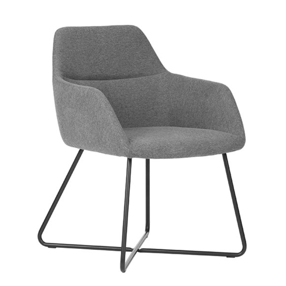 Bratti Silla City Cy04 Visita Poliuretano Inyectado Base Trineo Acero - CY04 - Bratti - NOGAL BEAT - Sillas