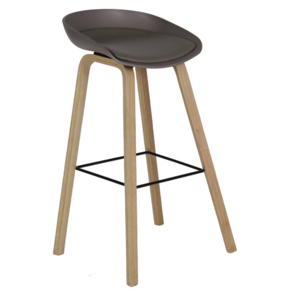 Banco alto Stella con asiento acojinado en vinipiel, patas de madera de haya y reposapiés metálico.