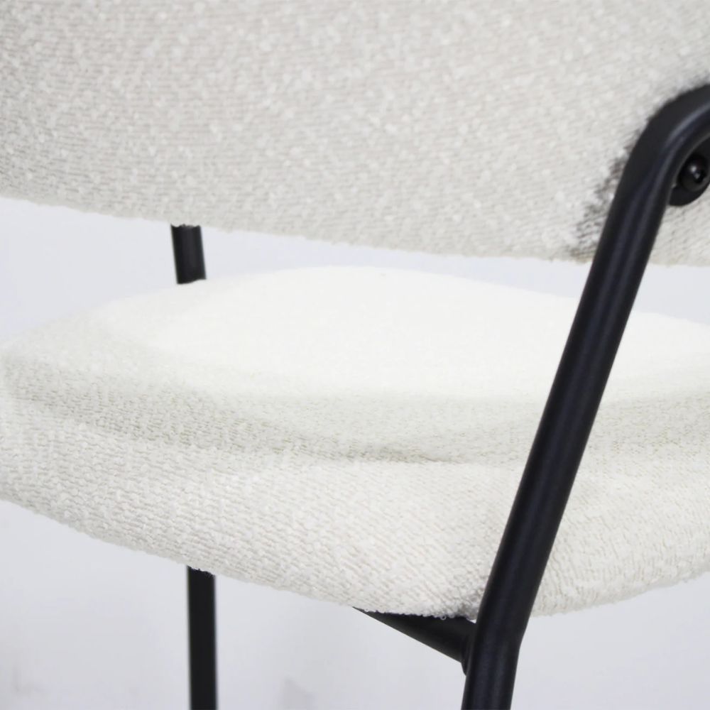 NOGAL BEAT CACERES 65 CM W29 | Banco Decorativo Ocasional | 65 cm | Base 4 Puntas | Varios Colores | Interior - SILL0904435 - Mundo In - NOGAL BEAT - Banco para bar