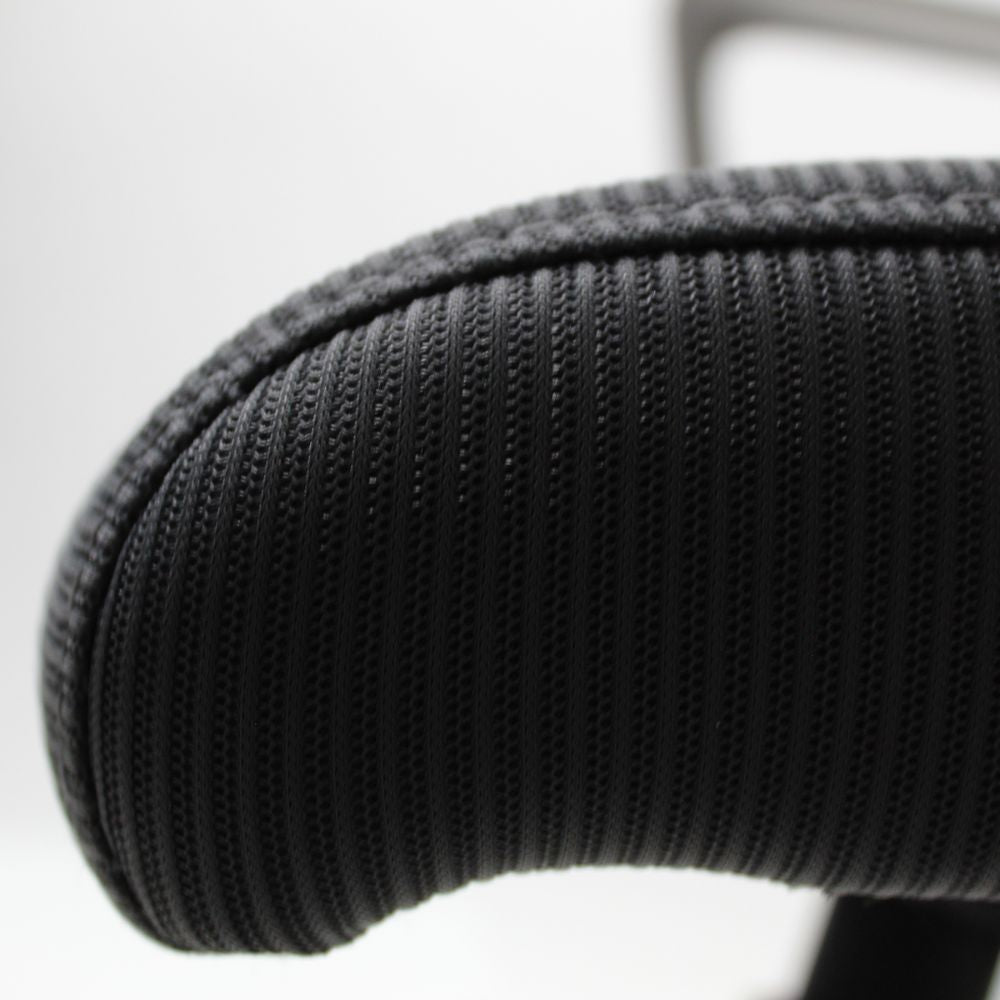 SILLA KINGSTRONG PERUGIA 240B SILL0903727 | Silla Operativa Uso de Oficina | Tapizado Mesh | Base Giratorio Rodajas | Descansabrazos | Interior | Rodajas 2 Ergonomía  Área de trabajo Comodidad Buen Diseño  Laminado plástico 15 MM Color Negro  Soporte Lumbar Respaldo Reclinable Descansabrazos  Recepción Laboral Ejecutivo  Empresa Home Office Base tipo estrella Mundo In