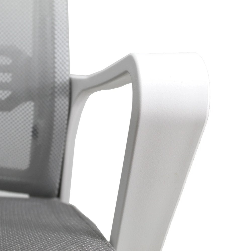 SILLA KINGSTRONG VASTRA W SILL0904147 | Silla Operativa Oficina Silla de Juntas | Base Estrella | Descansabrazos | Respaldo Malla | Interior | Diseño Moderno Funcional Respaldo Mallo Comodidad Resistencia Durabilidad Base Cinco Ruedas Movilidad Fácil Eficiente Diferentes Direcciones Pistón Ajustable Altura Adaptable Ergonomía Postura Cómoda Saludable Residencial Laboral Interior