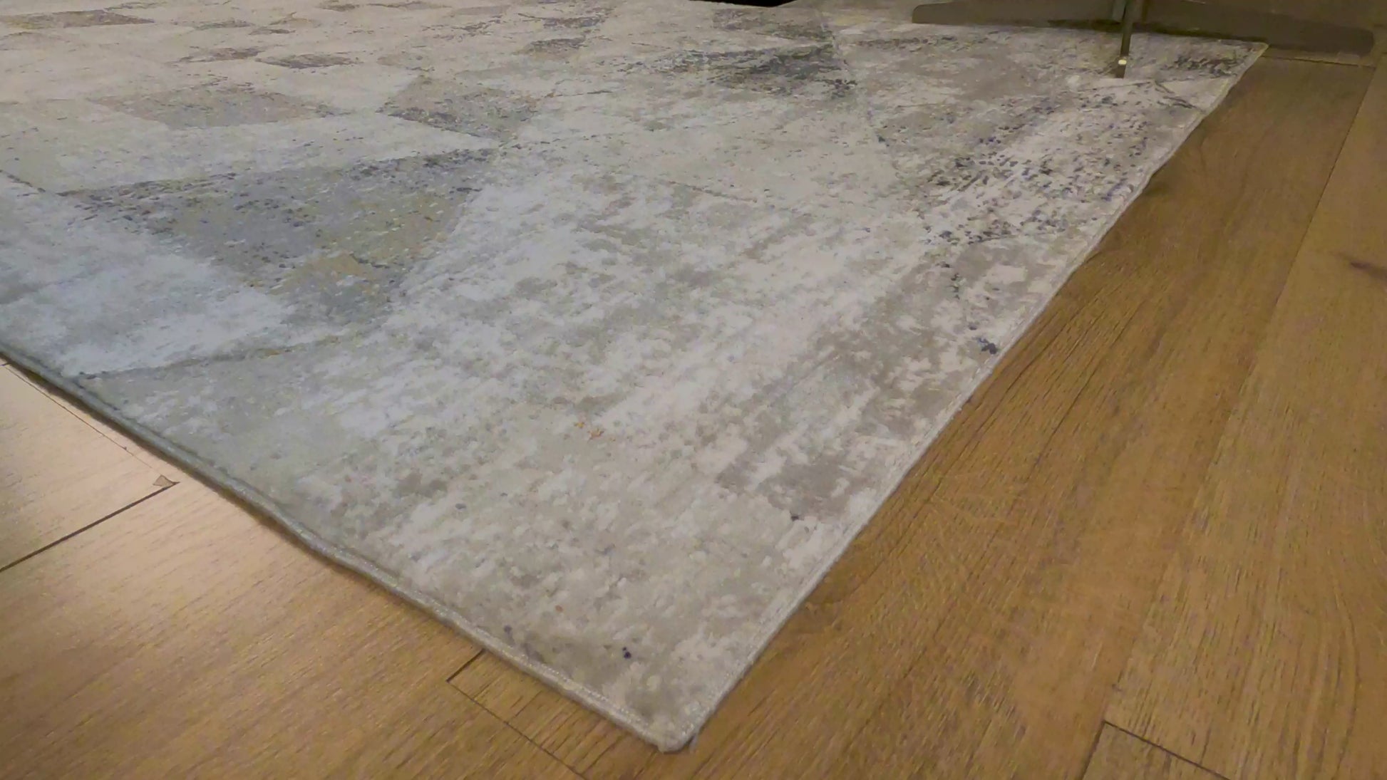 TAPETE LAVIN RENNES U2002 | Tapete Decorativo para Recepción Hotel Hogar Departamento Sala | GRIS | Varias Medidas | Rectangular | Interior | Hotel Residencia Recepción Alfombra Sala Dormitorio Comedor Cocina Baño Oficina Entrada Pasillo Casa Tapetes Hoteles Tapetes Comerciales Hechos a Mano Artesanal Redondo Exterior Terraza Jardin India Turquía Turco Importados Uso Rudo Fibras Sintéticas Naturales Formatos Medidas Exhibición Showroom Diseño Color