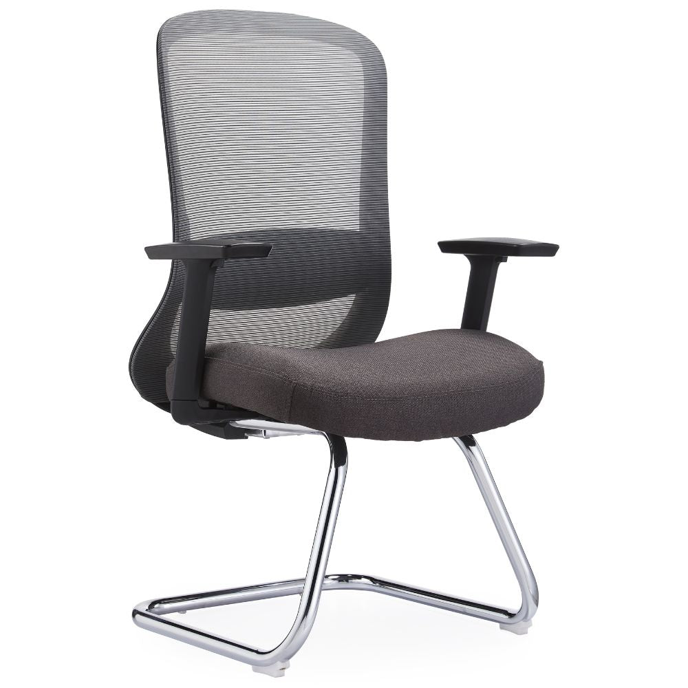 Silla de visita GERSA CATHY con respaldo en malla, asiento tapizado, brazos y base trineo cromada